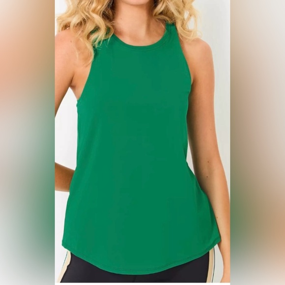 NWT Lilly Pulitzer Westley UPF 50+ “Fiddle Leaf Green” Active Tank, Size Medium - Picture 12 of 14